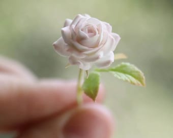 Miniature Manta Ros,1:12,Miniature Rose,Miniature Flowers,Dollhouse Flowers,Dollhouse Decoration,Miniature Clay,Handmade Flowers
