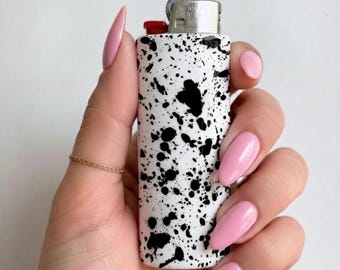 Handmade Lighter Holder Case Cover for Bic, Abstract Art Case, Minimalist Aesthetic,Smoking Accessory, Cool Ash Tray Gift, Standard and Mini