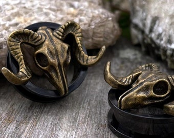 Baphomet Ear Tunnels - Black Stainless Steel Ear Plugs - Goat Skull Gothic Screw Fit Ear Gauges - Goat's Head Punk Pagan Goth Earrings
