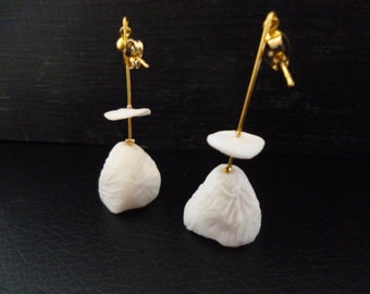 boucles d'oreilles pendantes fait main porcelaine