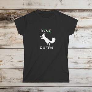 Rock Climbing Shirt, Rock Climber Gift, Boulderer Gift, Bouldering Shirt, Hiking Shirt, Camping Shirt - Dyno Queen
