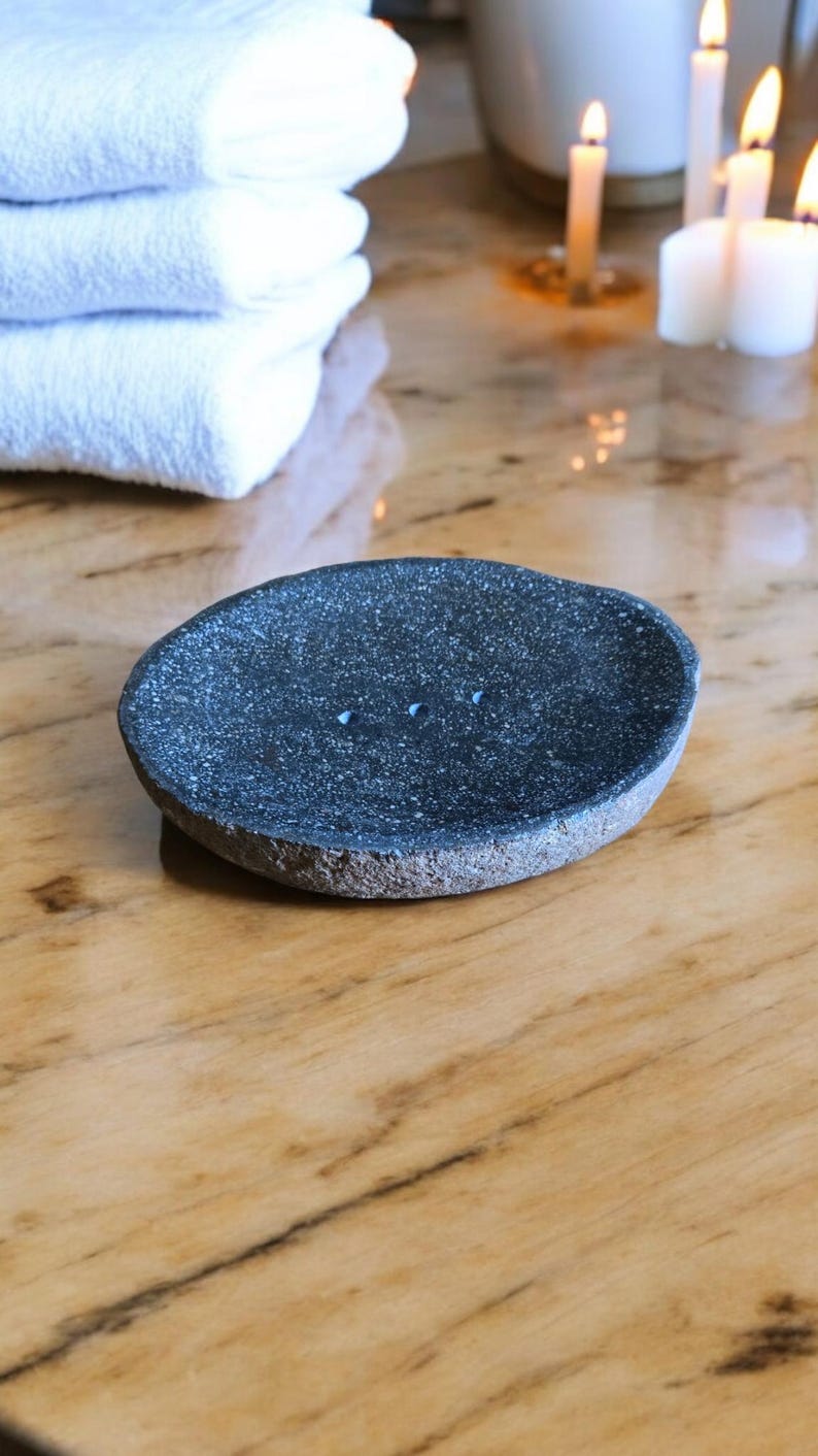 YukaLiving River Stone Soap Dish - Thumbnail 2