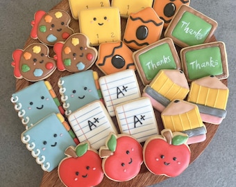 School Theme Mini Hand Iced Biscuits 8pcs Set – Teacher Appreciation Treats, Graduation Favors