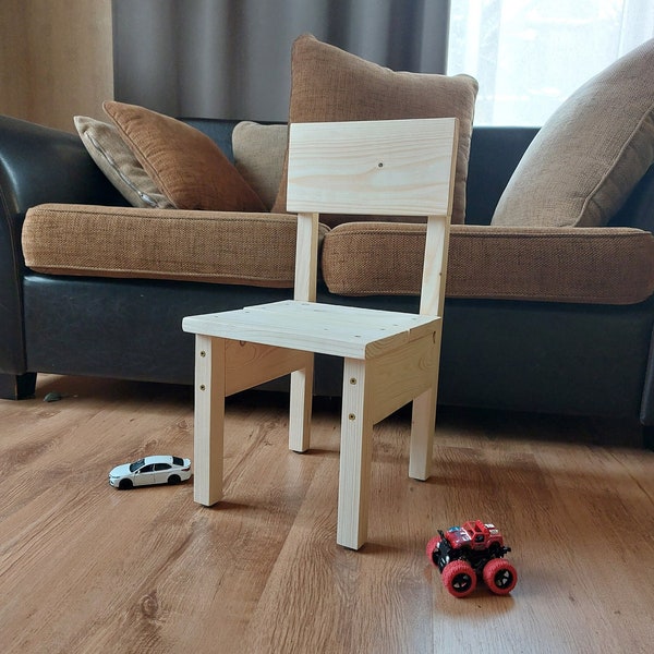 Kids chair woodworking PDF plans for DIY. Also suitable for using as garden or patio kids furniture