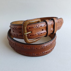 Vintage echt Leder texturierter Gürtel, Größe 82 cm, Handgefertigter Webgürtel mit Leder Schnalle