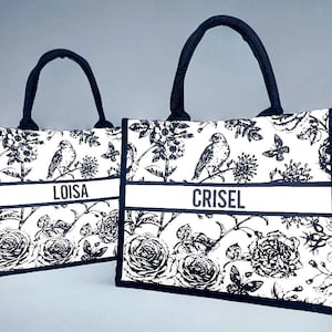 Personalized Name Tote Bag | Bridesmaid Customized Bag | Canvas Tote Hand Bags for Bachelorette, Birthday, Gift for Her | Wedding Favors