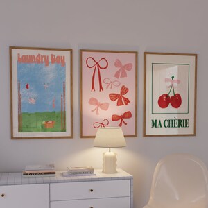 Conjunto de 3 Coquette Pink Red Bow Ma Cherie Cherry Laundry Day Room Ilustrado Digital Descargar Lindo Francés Wall Art Poster Print