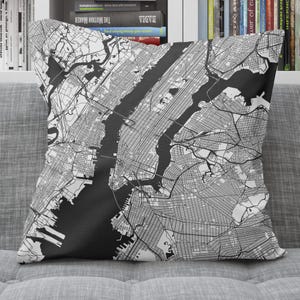 Coussin motif carte de New York, décoration d'intérieur moderne, coussin noir et blanc, coussin carte de la ville, cadeau idéal pour les amoureux de la ville, canapé élégant