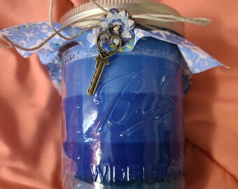 Vela de soja orgánica con aroma a ylang ylang primavera, 473 ml, en frasco Mason.