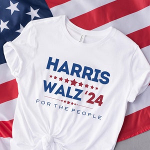 Kamala Harris 2024-tröja, Tim Walz 2024-tröja, För folket-tröja, Demokraternas parti-tröja, USA-tröja, Rösta för frihet-tröja, Framtiden är kvinna-tröja