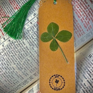St. Patrick’s Day Gift. Real Four-Leaf Clover Bookmark