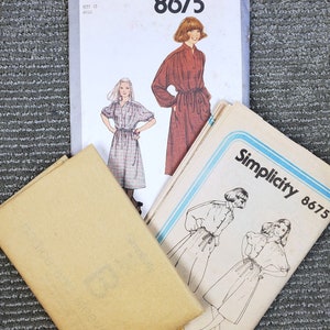 1970s Pullover Shirtdress, Drawstring Waist Size 10, Bust 32.5 ©1979 Simplicity 8675 Vintage Paper Sewing Pattern. image 2