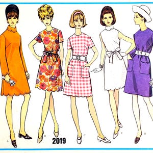 Vogue 2019 Sz 10 B32.5 A-Line Shift Dress Customizable Vintage 1960s Sewing Pattern