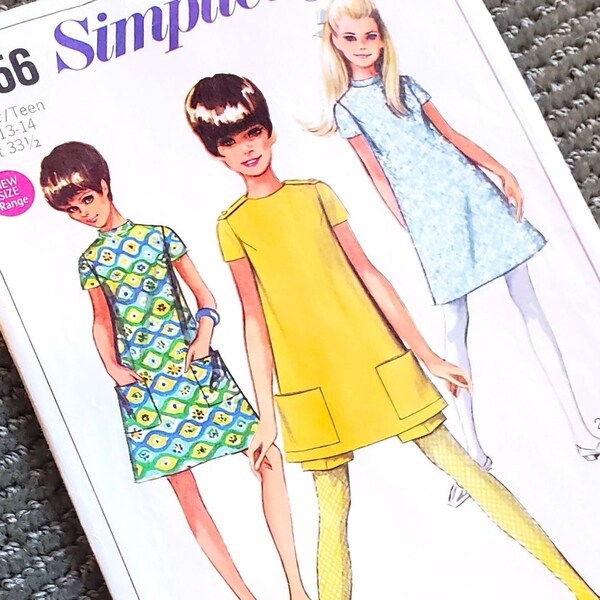 1960's Junior Teen Mini Dress and Shorts, Size 13/14, Bust 33.5; Simplicity 7456, Vintage 1967 Sewing Pattern.