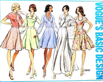 1970s Vogue Dress Sewing Pattern UNCUT - Fitted Bodice, Flared Skirt