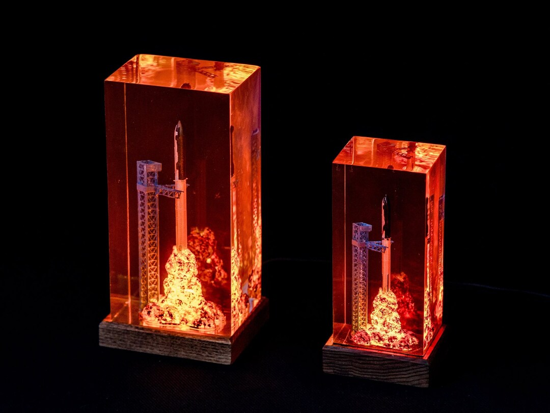 Spacex Starship Rocket Launch Resin Lamp 3D Starship Model Night Lights