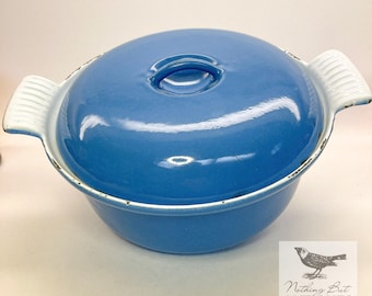 Vintage Descoware Belgian Sky Blue Enameled Cast Iron Dutch Oven, 2 Quart, ca. 1950s - 60s