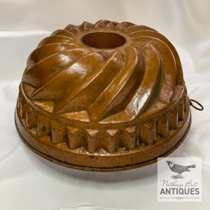 Antique Victorian Heavy Copper & Tin Lined Fluted Jelly Pudding Mold, ca. 1800s