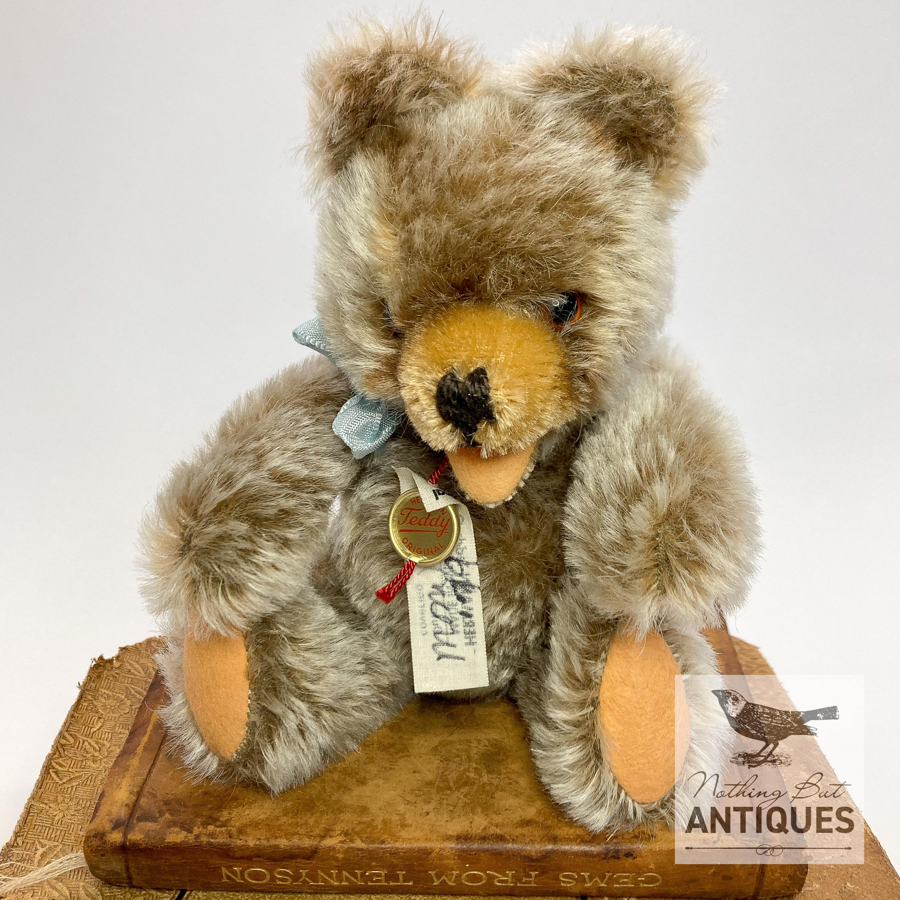 Ancien ours en peluche marron mohair bouche ouverte nez brodé