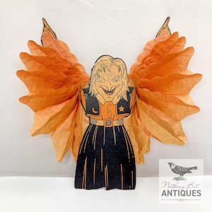 Rara strega di carta crespa alata e articolata di Halloween, fustellata, senza marchio, Beistle, circa 1950