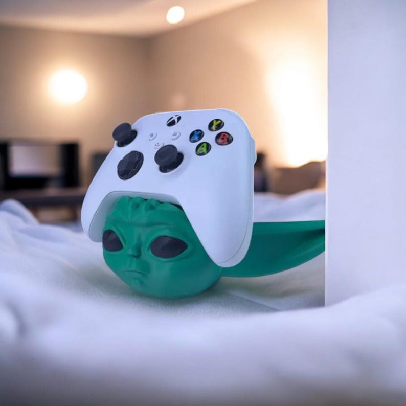 Baby Yoda Controller Holder 3D Printed Model - Mandalorean Game Collectible Figurine fan art desk pet afbeelding 3