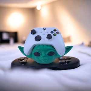 Baby Yoda Controller Holder 3D Printed Model - Mandalorean Game Collectible Figurine fan art desk pet afbeelding 2