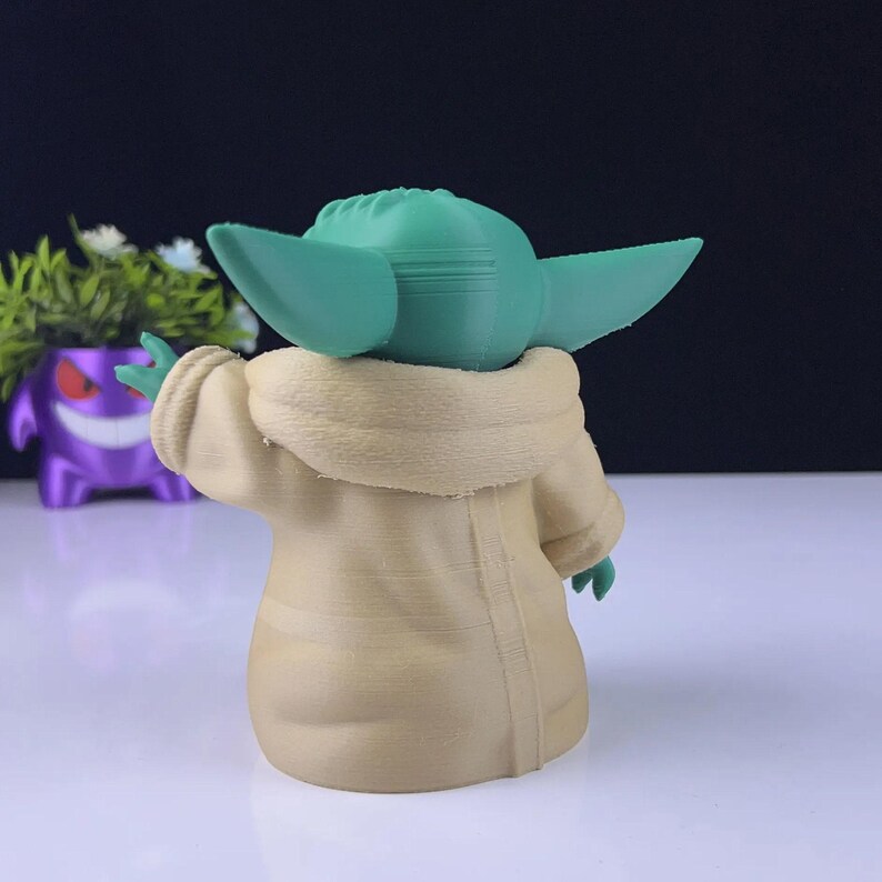 Baby Yoda 3D Printed Model - Mandalorean Game Collectible Figurine fan art desk pet imagem 4