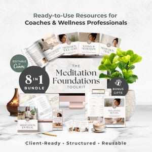 Könnte beinhalten: Ein 8-in-1 Meditations-Grundlagen-Toolkit mit digitalen und gedruckten Ressourcen für Coaches. Enthält einen Computermonitor, ein Tablet, ein Smartphone, ein Meditationsjournal, Übungskarten und Anleitungen mit Texten wie The Meditation Foundations Toolkit, 30 Days of Meditation und Meditation Quick Start.