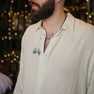 Beige Linen Button-Up Shirt: Men&#39;s Long Sleeve Viscose Blend