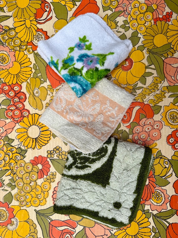 Vintage 70s washcloth towels choice butterfly rose