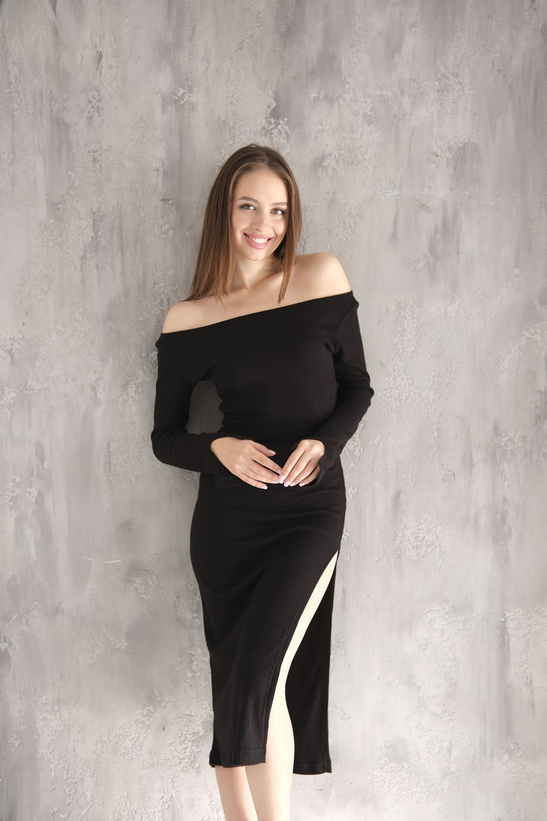 Maxi Dress, Black Ribbed Long Sleeve Deep Side Slit Dress, Evening Minimalist Open Shoulders Gown For Women, Formal Pencil Bodycon Dress imagem 7