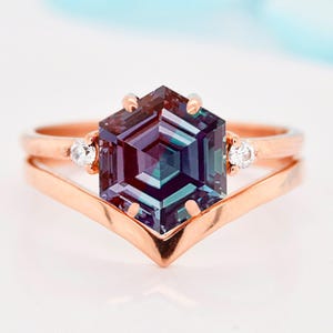 Hexagon Cut Alexandrite 925 Sterling Silver Ring, Handmade Bridal Wedding Alexandrite Ring, Anniversary Gift For Mom, 14K Gold Plated Ring.
