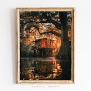 Rustica baita nella palude di Bayou al tramonto / Riflessi suggestivi nella casa sull'albero / Arte di Henri Rousseau / Decorazione murale Cozy Dark Academia, opera d'arte fotografica