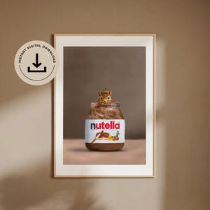 Niedliches Eichhörnchen im Nutellaglas | Skurrile Tierkunst | Spaß-Küchen-Wand-Dekor | Eichhörnchen-Liebhaber-Geschenk (Instant Digital Download)