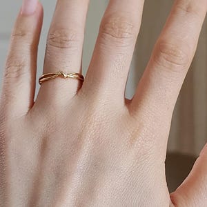 Dainty Knot Ring, Gold Knot Ring, Cute Minimalist Thin Knot Ring, Dainty Minimalist, Engagement Gift, Wedding Gift