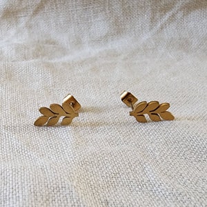 Gold Leaf Stud Earrings, Dainty Leaf Earrings, Greek Leaf Stud Earrings, Gift for Her, Engagement Gift, Wedding Gift