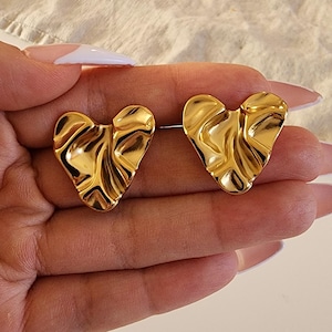 Gold Heart Stud Earrings, Punk Heart Studs, Abstract Organic Heart Earrings, Gift for Her, Engagement Gift, Wedding Gift