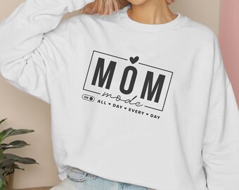 Mama Sweatshirt Presents for Mom Gift from Kids Mothers Day Sweat New Mama Crewneck Mama Shirt Mom Gifts Trendy Sweatshirt