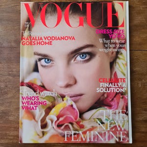 Vogue UK édition mai 2008, Natalia Vodianova en couverture, The newFeminine, Vogue Magazine