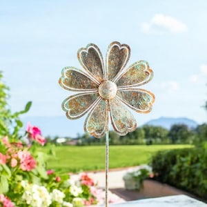 Vibrant Metal Flower Garden Stake – Colorful Rustic Wildflower Yard Art, Handmade Outdoor Lawn & Patio Decor Sculpture