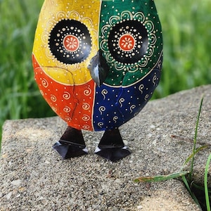Hand-Painted Recycled Metal Owl Statue: Boho Garden Decor