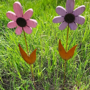 Set of 2 Colorful Metal Flower Garden Stakes, Rustic Outdoor Floral Yard Art, Spring & Summer, Handcrafted Garden Decor for Lawn or Planters