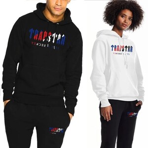 BTBDYDH Chándal Niño Trapstar Niño Moda 2 Piezas Set Trapstar impresión de  letras Sudadera Top Y Jogger Pantalones Unisex Sudadera con Capucha  Conjunto De Ropa para 3-14 Años (01 Negro+Negro,100): : Moda