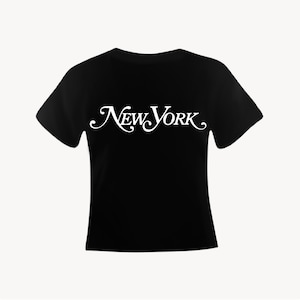 New York Baby Tee, NYC Womens T-Shirt, NYC Baby Tee, Prezent dla wielbiciela NYC, New York City Graphic Tee, Modny NYC Baby Tee, 90s Aesthetic Tee