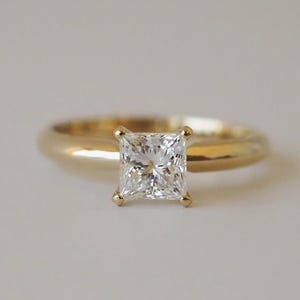 1 CT Princess Cut Lab Grown Diamond Engagement Ring, 14K Solid Yellow Gold Ring, Solitaire Ring, Bridal Ring, Minimalist Ring, Proposal Ring
