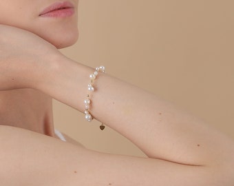 Freshwater Pearl Bracelet, Dainty Gold Bracelet, Bridal Bracelet, Pearl Beaded Bracelet,Bracelet for Women,Bridesmaid Gift, Mothers Day Gift