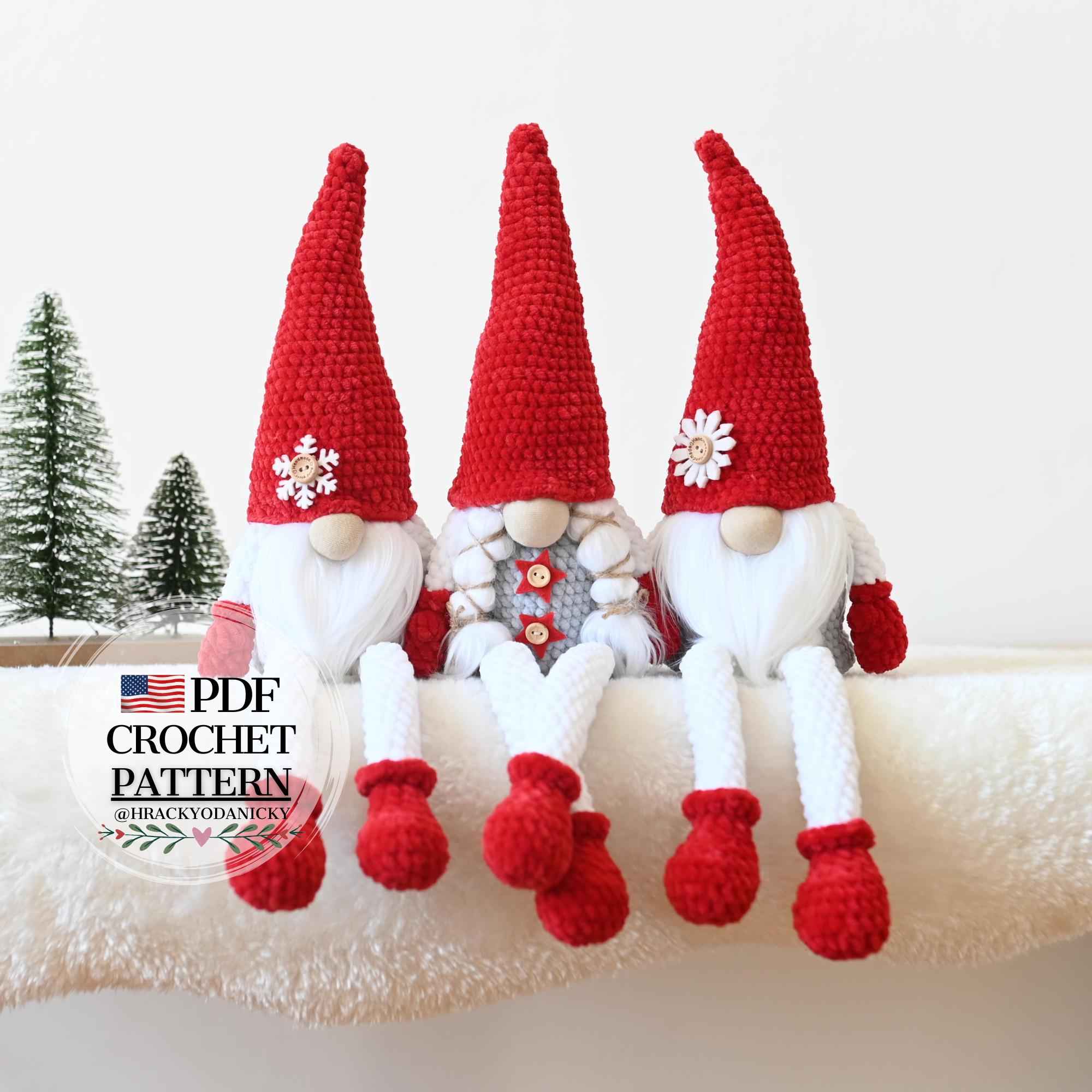 39 Christmas Gnome Crochet Patterns for Cozy Holiday Decorating 11 Christmas Gnomes Gnome Couple