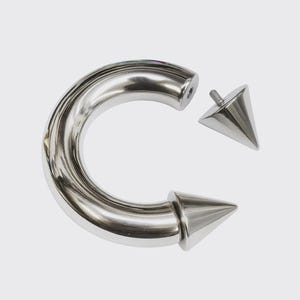Titanium Spike Septum Ring: Horseshoe Circular Barbell - 16G to 00G