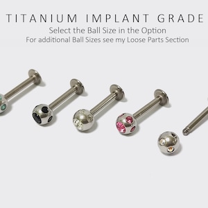 Multiple Crystal Labret Stud Lip Piercing - Titanium Implant - Body Piercing, Body Jewellery 18G 16G 14G - 6mm to 14mm