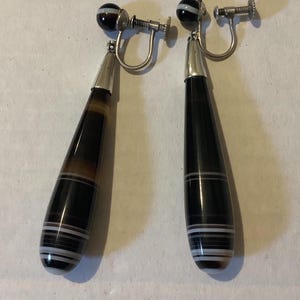 Antique Victorian Banded Agate Long Drop Earrings